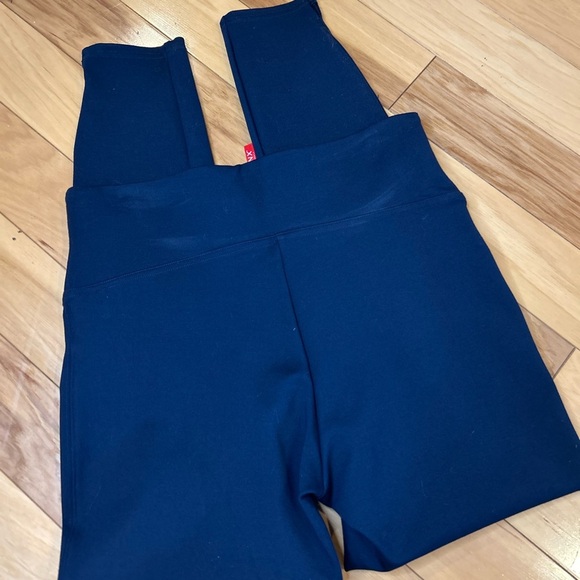 Spanx Navy Blue Women’s Ankle Length Ponte Leggings - Picture 6 of 13